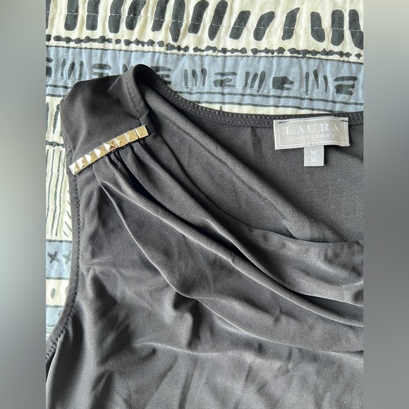 Laura Womens Black Crowl Neck Silver Studded Details Feminine Top Medium - Picture 7 of 9